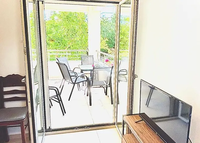 Maria's Town House With Private Parking *