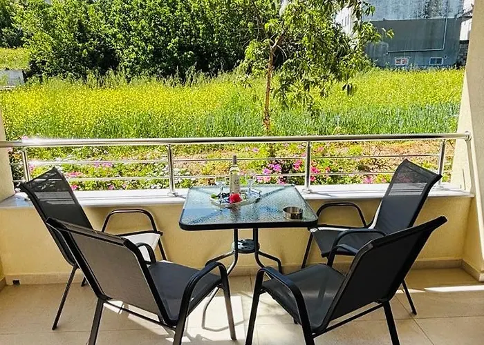 Maria's Town House With Private Parking