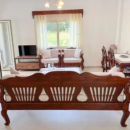 Maria's Town House With Private Parking * Skiathos